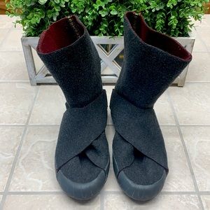 Vibram Unisex-Adult Furoshiki Mid Boot Russian Felt Grey/Red Wine Sneaker